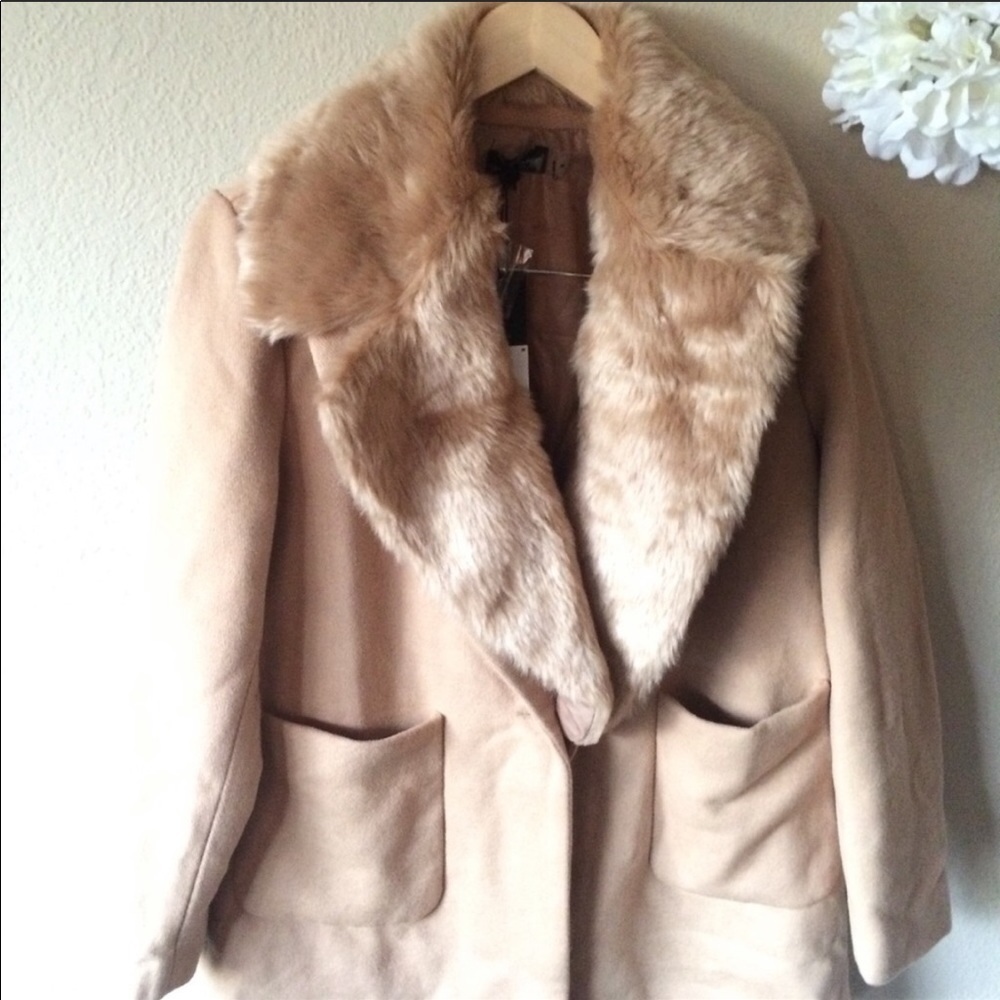 Faux Fur Collar Wool Jacket - Picture 1 of 4